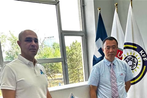 Встреча Президента с Заместителем генерального консула Китайской Народной Республики в РК Люй И.